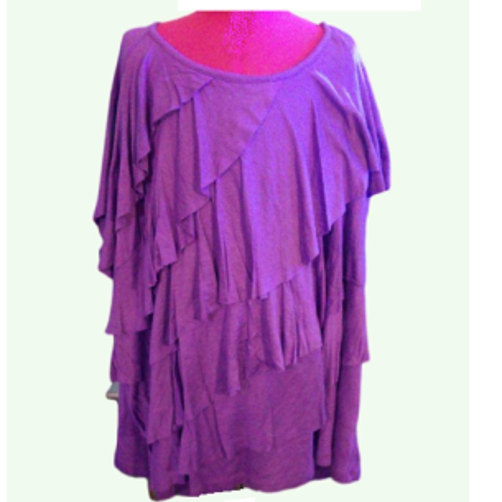 AGB Women’s Plus Size Purple Ruffle Top       Size 3X